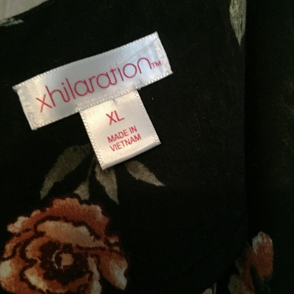 Floral Wrap Jumpsuit - Picture 6 of 7